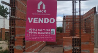 TERRENO CON CASA EN CONSTRUCCION
